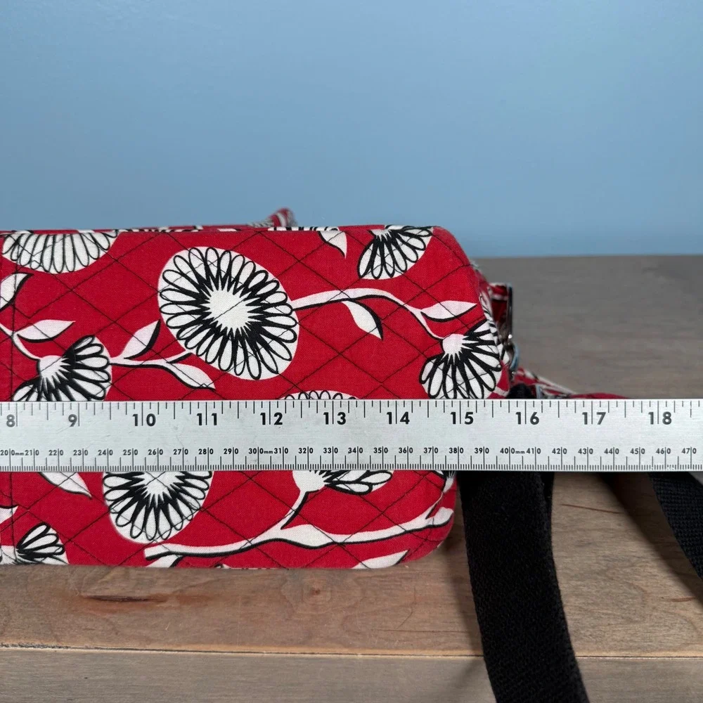 Vera Bradley Laptop Travel Bag Women Medium Red Poppy Floral Quilted Crossbody